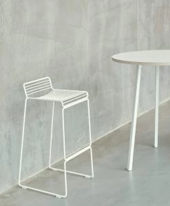 Hay Hee Stool -Hay Outlet Store W HAY 2514658 100129356 white v