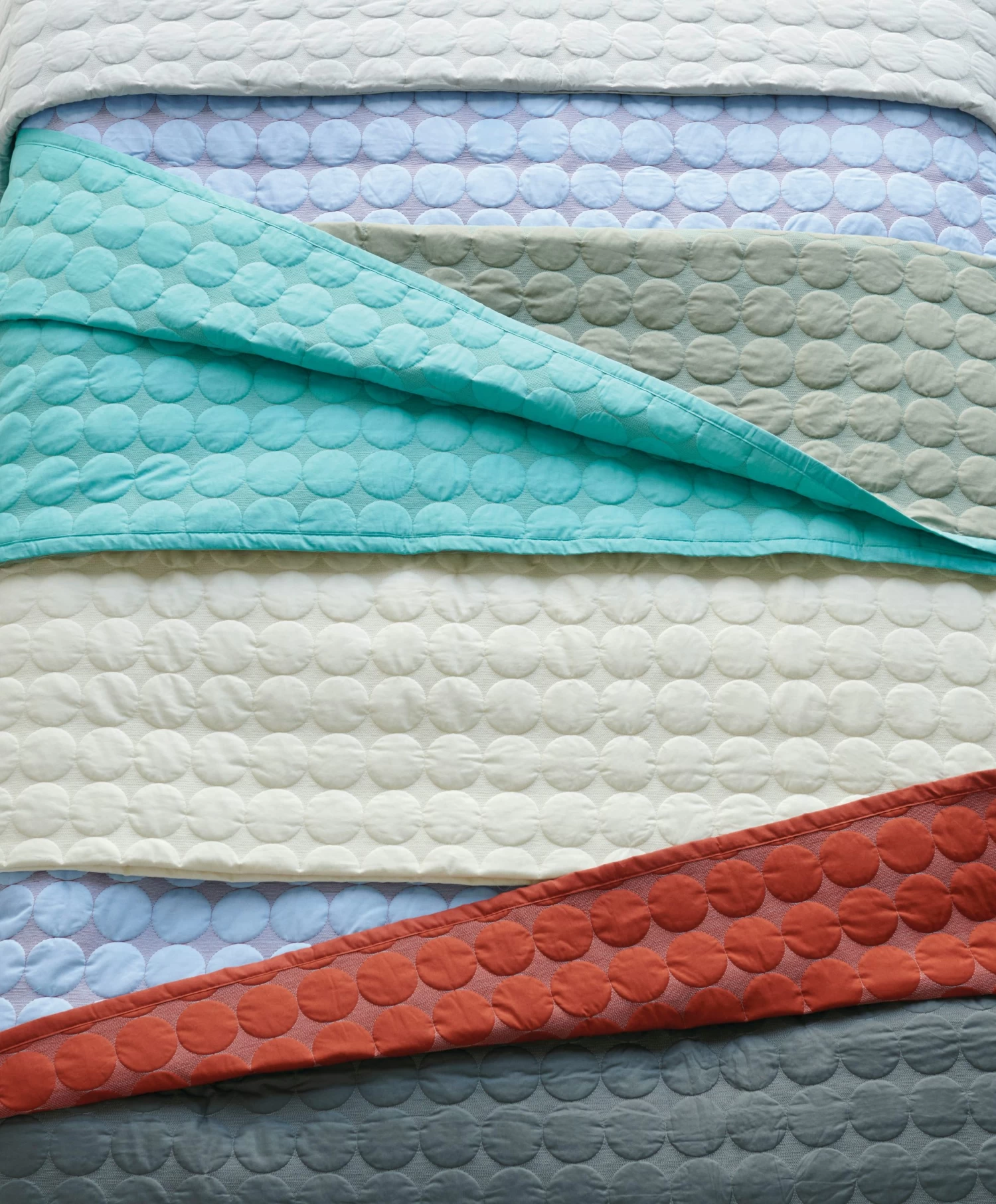 Hay Mega Dot Reversible Cotton Blanket 5 Hay Mega Dot Reversible Cotton Blanket - Image 5