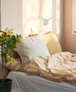 Hay Été Duvet Cover 17 Hay Été Duvet Cover -Hay Outlet Store W HAY 2516254 100144639 warm yellow v1 001