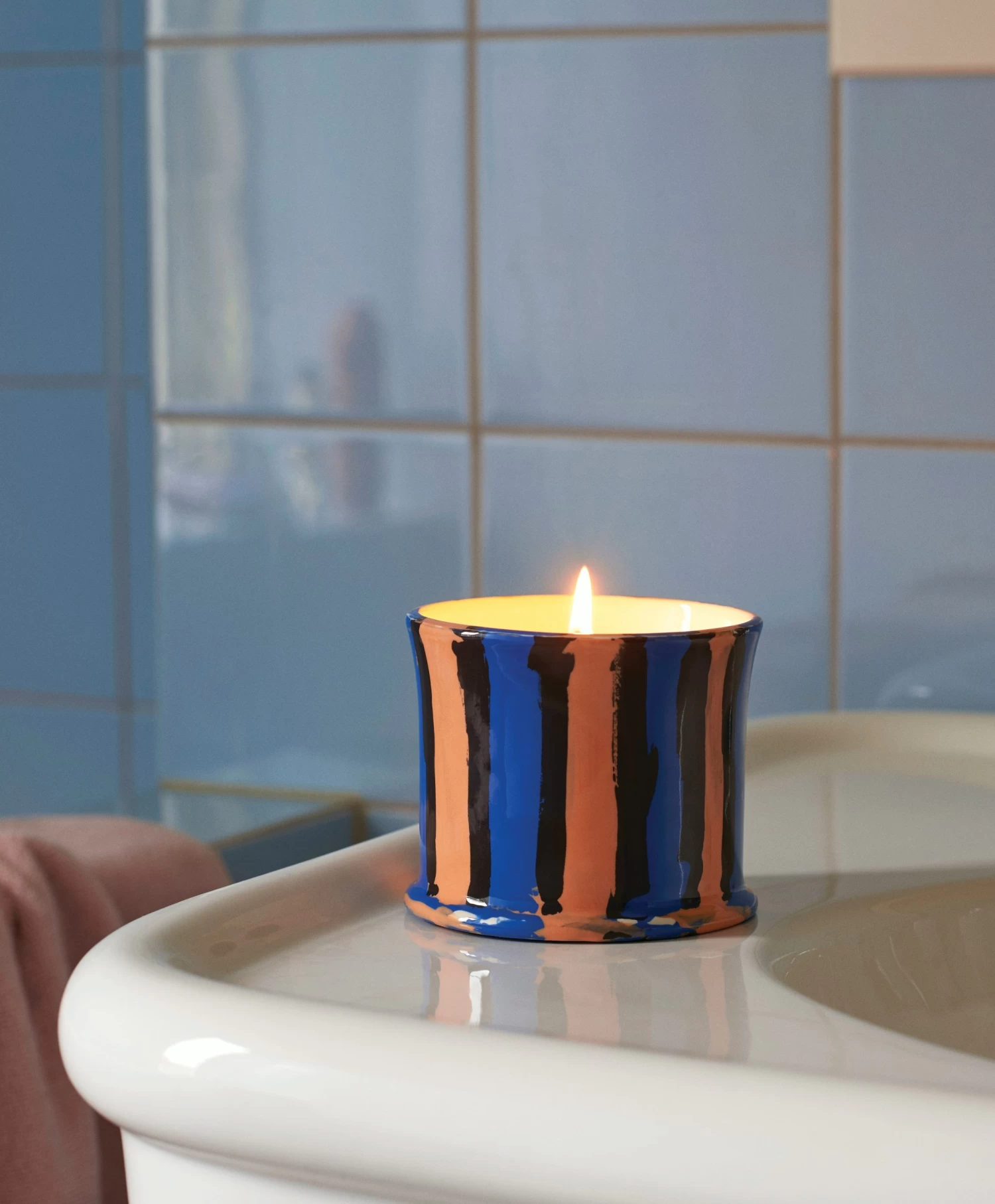 Hay Stripe Scented Candle 4 Hay Stripe Scented Candle - Image 4