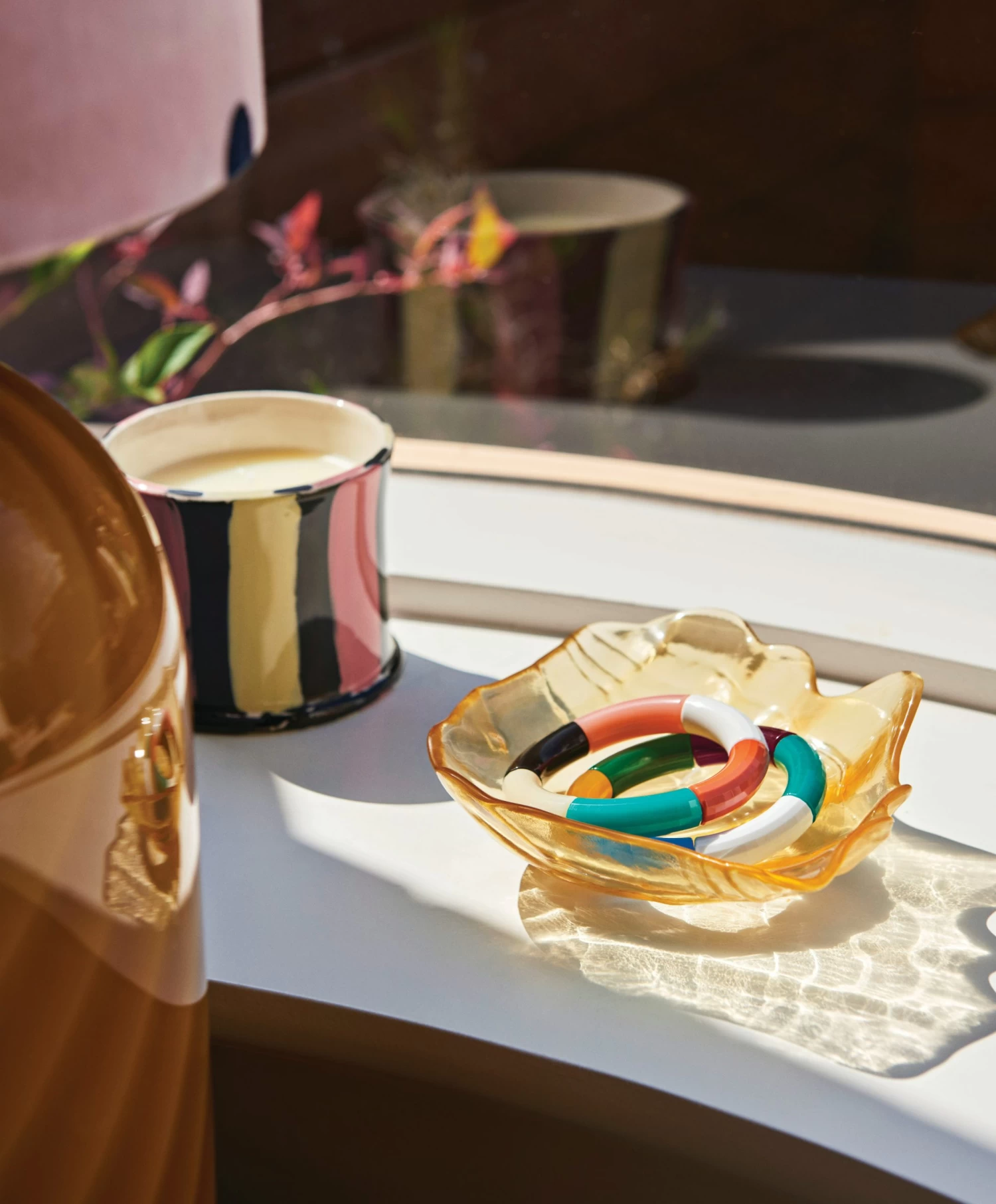 Hay Stripe Scented Candle 2 Hay Stripe Scented Candle - Image 2