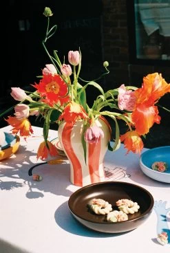 Hay Sobremesa Serving Bowl -Hay Outlet Store W HAY 2546584 100338699 red stripe v1